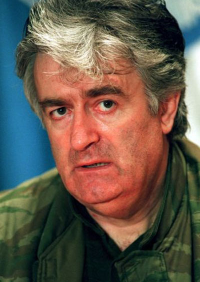 Acusado de genocdio, ex-lder srvio Radovan Karadzic 