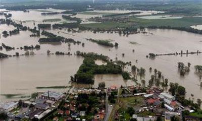 Inundaes avanam em direo  regio norte da Alemanha
