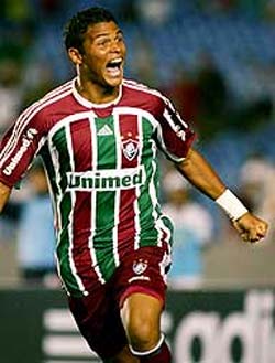 Thiago Silva lamenta falha no sbado