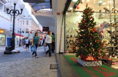 Comrcio quer alcanar alta de 12% nas vendas de Natal em Santa Catarina