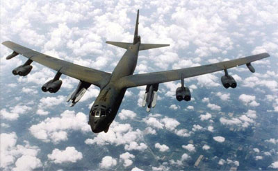Bombardeiro dos EUA cai na ilha de Guam