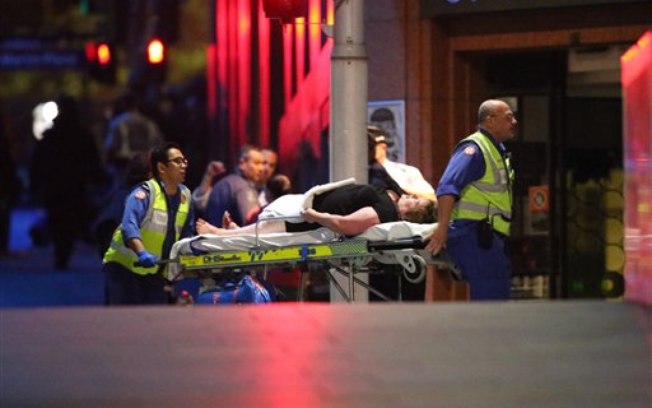 Sequestro em caf de Sydney acaba com dois mortos