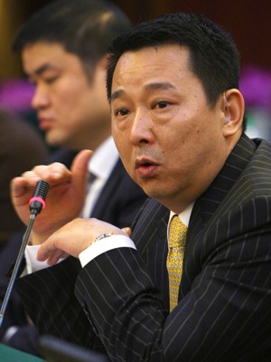 China executa magnata acusado de comandar 