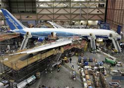 Boeing 787 deve fazer seu primeiro vo este ano