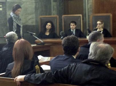 Ruby comea a depor em julgamento contra aliados de Berlusconi