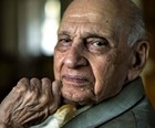 Guru do sexo de 90 anos faz sucesso com respostas diretas 