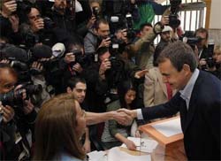 Espanha vai s urnas; sondagens apontam vitria de Zapatero 