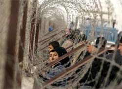 Egito manter fronteira com Gaza aberta 
