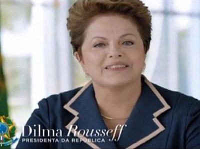 Em tom de campanha, Dilma exalta conquistas trabalhistas na TV