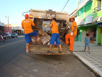 40 toneladas de lixo e 150 de entulhos retirados em Maratazes