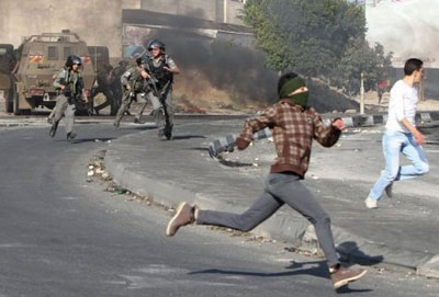 Israel prende 55 palestinos na Cisjordnia por 