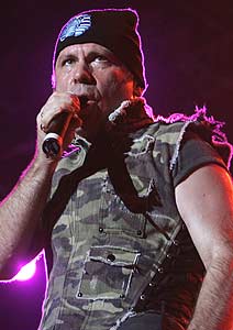 Iron Maiden faz primeiro show em Mumbai