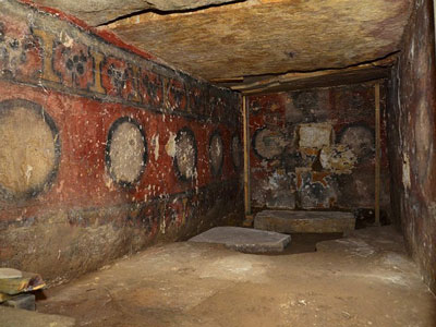Complexo funerrio  achado por arquelogos no sul do Mxico