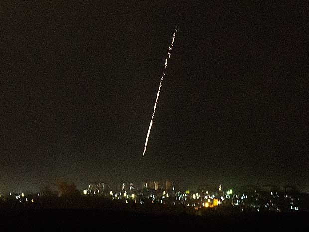 Novo bombardeio noturno mata 6 palestinos em Gaza