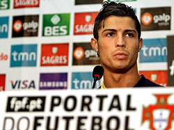 Manchester vai querer Robinho para liberar Cristiano Ronaldo