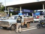 Caminhonete roubada h 25 anos  encontrada em Foz do Iguau