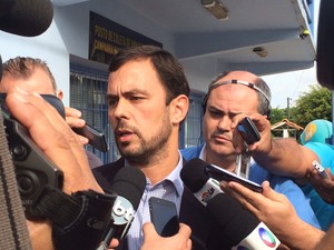 Defesa de pai de Bernardo pede transferncia do local do processo