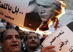 Protestos antecipam chegada de Bush ao Egito