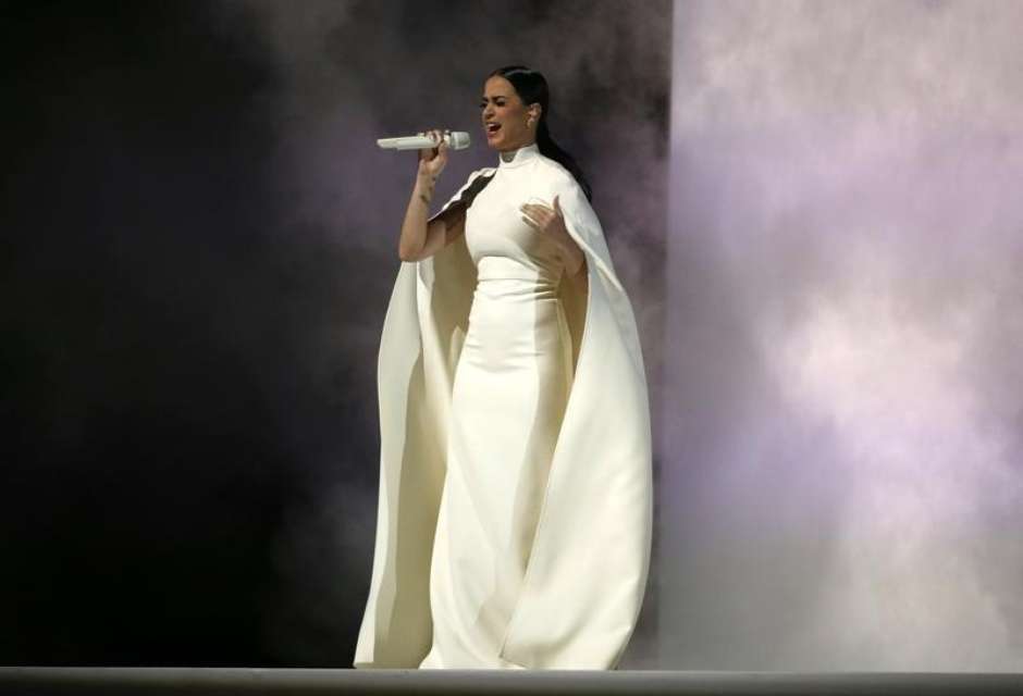 Obama aparece em vdeo contra violncia domstica no Grammy 