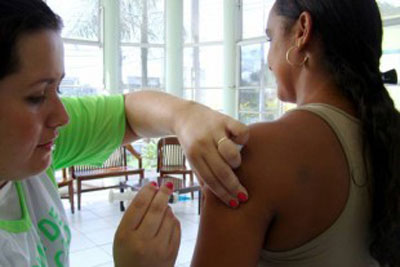 Ministrio da Sade incorpora a vacina contra HPV no calendrio