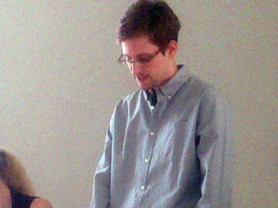Rssia afirma no ter recebido pedido formal de asilo de Snowden  