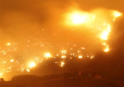 Incndios florestais ameaam reas povoadas na Califrnia