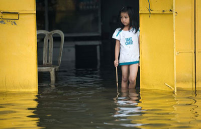 Inundaes causam 60 mortes na capital das Filipinas