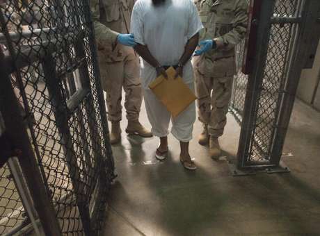 Preso transferido de Guantnamo agradece acolhida do Uruguai