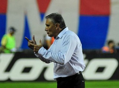 Aps empate sem gols na Copa do Brasil, Guerrero pede mudanas no ataque do Timo