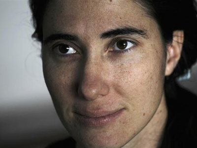 Blogueira dissidente cubana Yoani Snchez obtm passaporte e pode viajar  