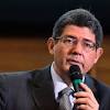 Levy nega problemas na economia brasileira e aposta em novo 