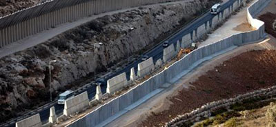 Israelitas retomam construo de colonatos 