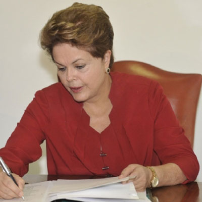 Dilma: governo investe R$ 30 bi para ampliar oferta de gua no Nordeste  