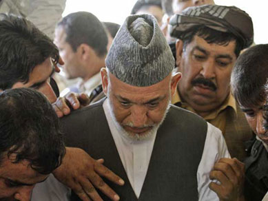 Afeganisto prende seis acusados de planejar matar presidente