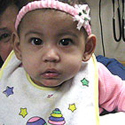 Beb de 6 meses  abandonado em txi em Nova York