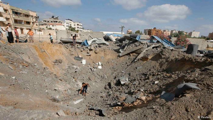 Israel ataca com msseis aps disparos de foguetes palestino