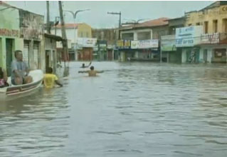 Mais de 47 mil saem de casa por causa da chuva no Maranho
