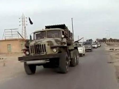 Rebeldes armados tentam retomar oeste da Lbia