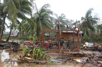 Passagem de tempestade tropical causa 5 mortes nas Filipinas
