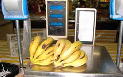 Feirantes pedem mudana em lei que exige venda de banana 