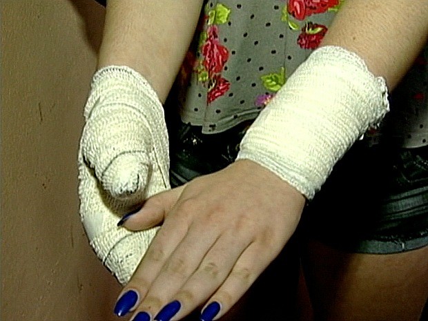 Briga por causa de namorado no ES deixa 2 meninas feridas por canivete 