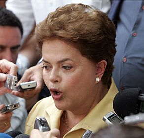 Dilma pode ser multada pelo TSE segundo pedido do PSDB