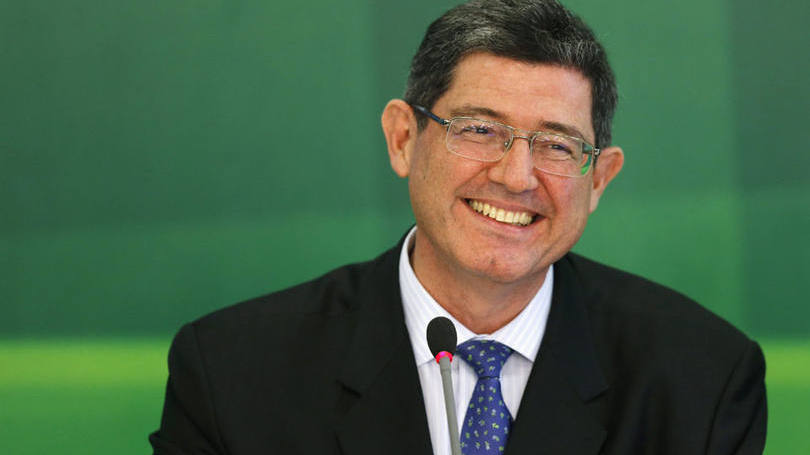 No h nada de problemtico na economia brasileira, diz Levy