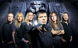 Iron Maiden recruta fs para filme
