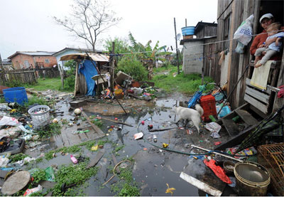 Granizo e ventos fortes causam destruio em pelo menos oito cidades catarinenses