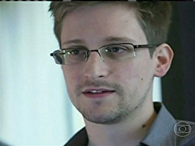 Espionagem: namorada de Edward Snowden perdida no mar