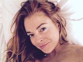 Gafe! Lindsay Lohan se confunde com traduo e chama interna