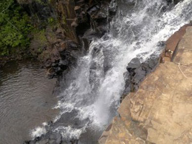 Cachoeiras preservam riquezas naturais de Angatuba, SP
