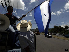 OEA acha que golpe gerar onda de violncia em Honduras