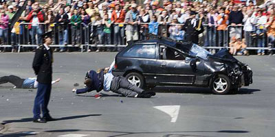 Veja Novamente (2009-04-30) - Carro atropela pblico em desfile da famlia real holandesa